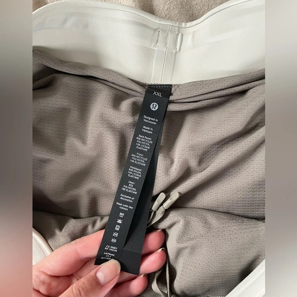 Lululemon Fast and Free Short 5" Airflow Men's Shorts - Picture 7 of 10